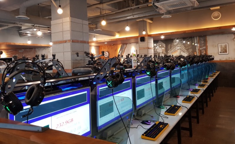 수원 정자동에 쿨하우스 설치 사진입니다.
