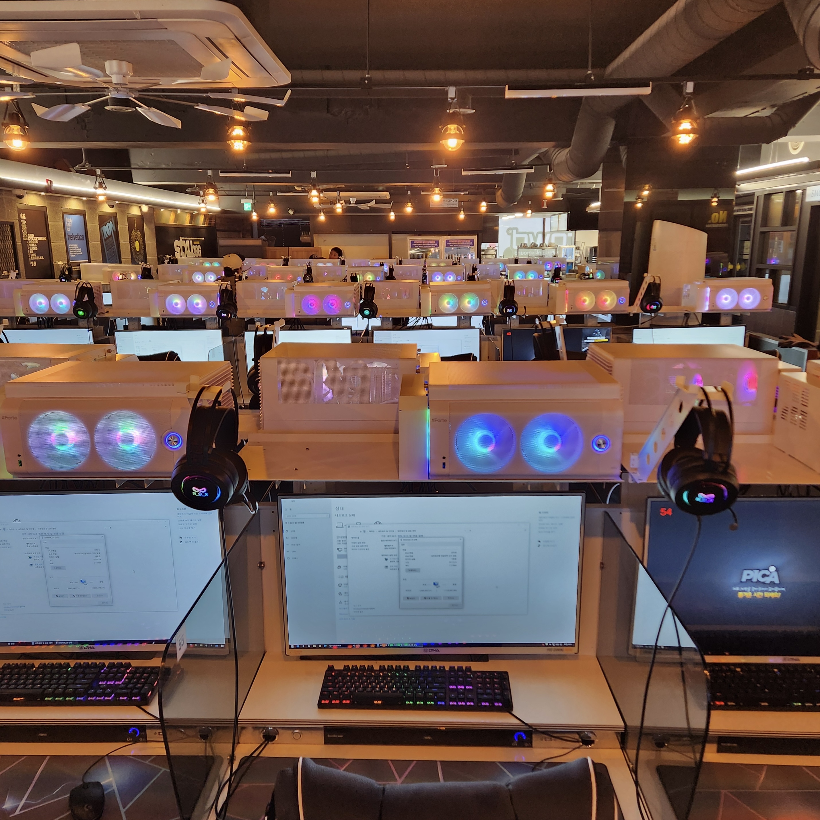 전북 익산에 포르테 재즈 케이스와 전용 선반 자바포르테를 설치하였습니다.